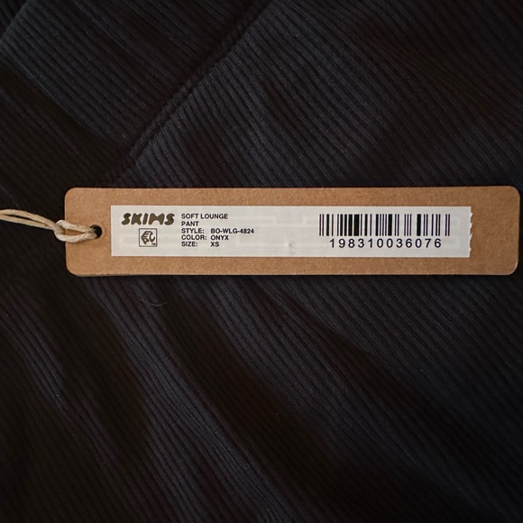 SKIMS NWT Soft Lounge Loose Pant - Onyx size XS - Picture 8 of 9